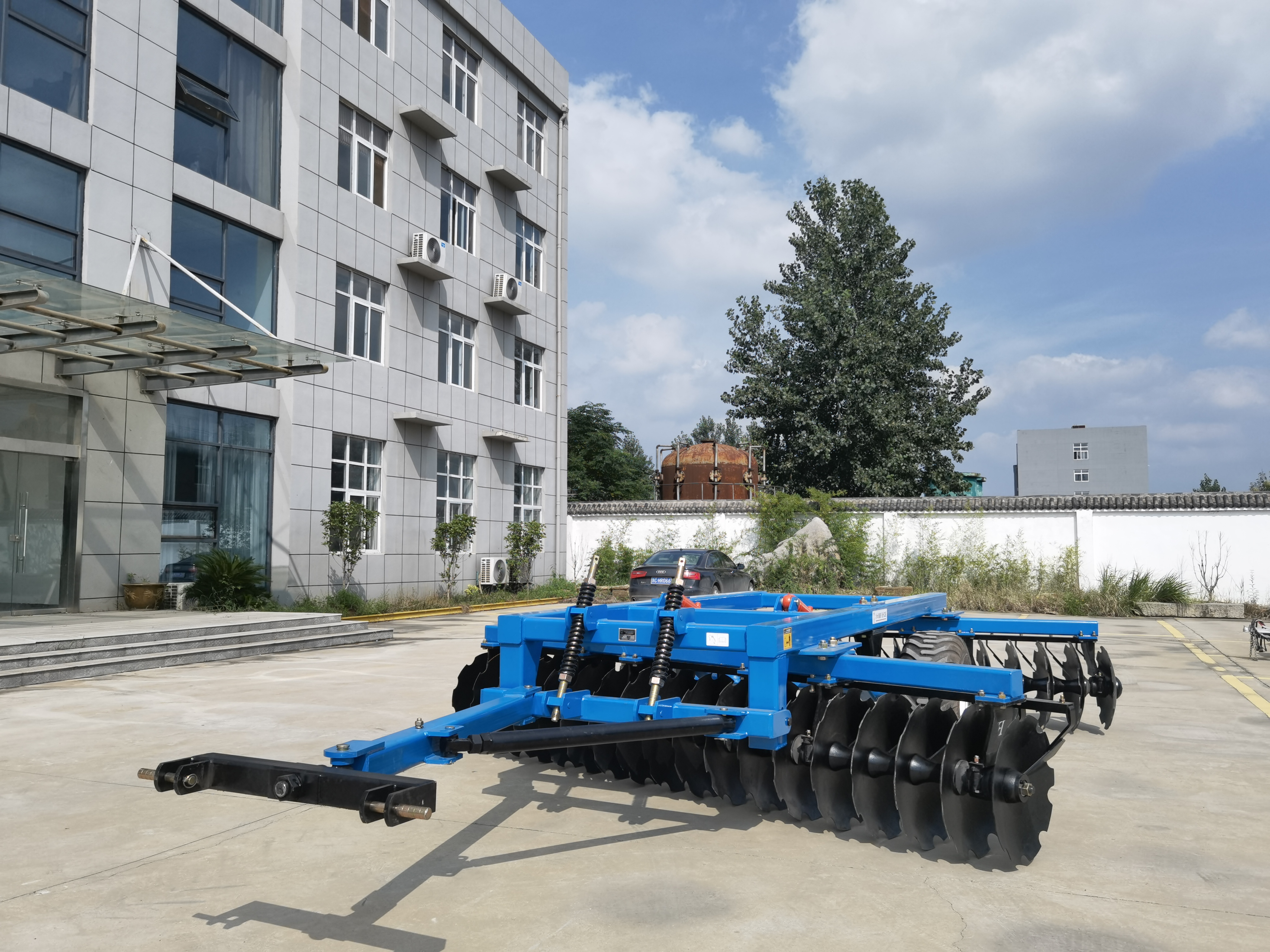 4m 710 Extra Heavy Duty Disc Harrow